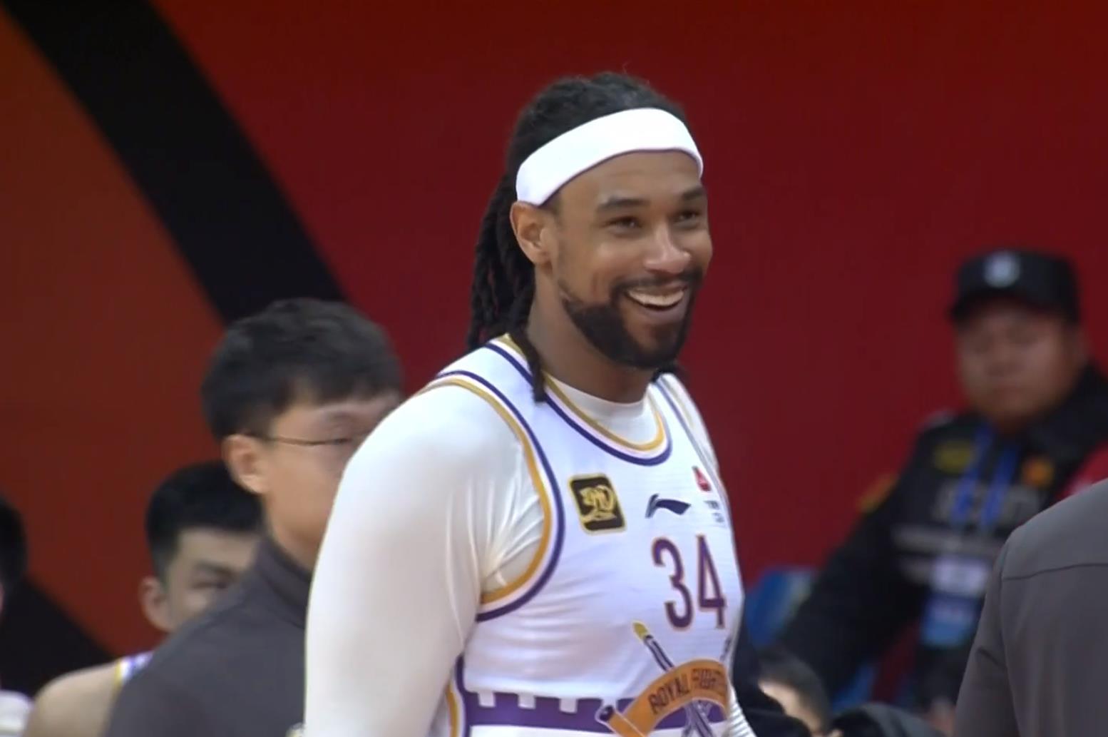 msn, 与吉伦沃特