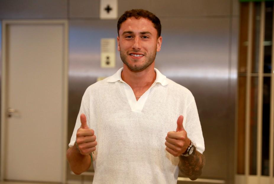 来到这里, 管理层以及 来到这里, 管理层以及