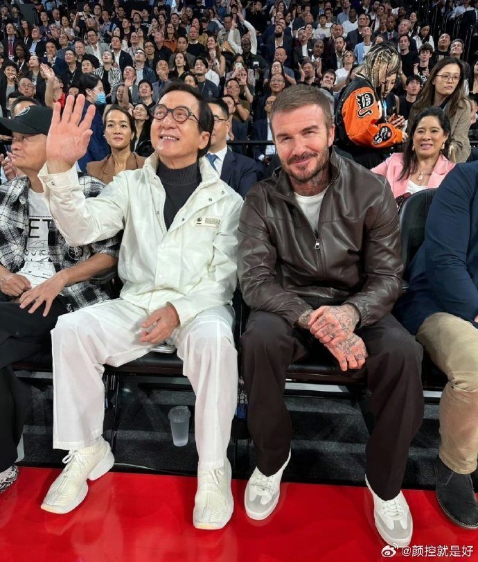 而篮网老板, 姆拍合影, IAA 而篮网老板, 姆拍合影, IAA